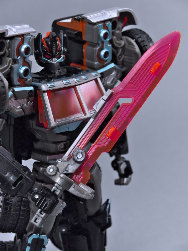  LG EX Black Convoy Out Of Box Images Of Tokyo Toy Show Exclusive Figure  (25 of 45)